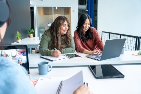 Global HR managers researching the business culture of Kazakhstan