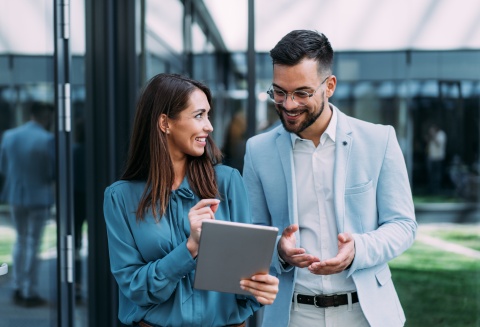 EOR employees discuss startup mergers and acquisitions for international growth