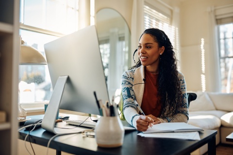 HR manager researching the best enterprise payroll software